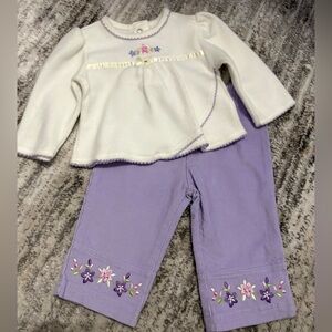 Amy's Closet White and Purple Baby Ensemble